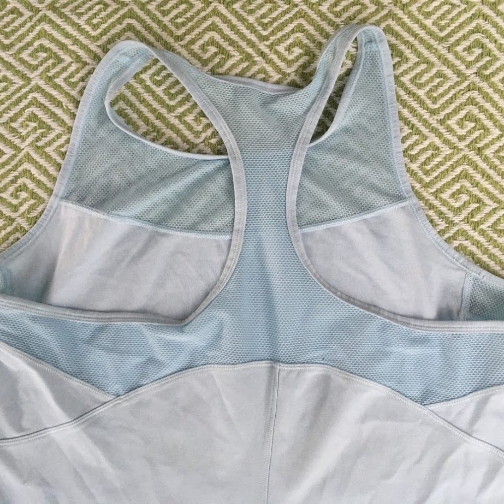Razorback Reebok Running Shirt - Picture 2 of 3